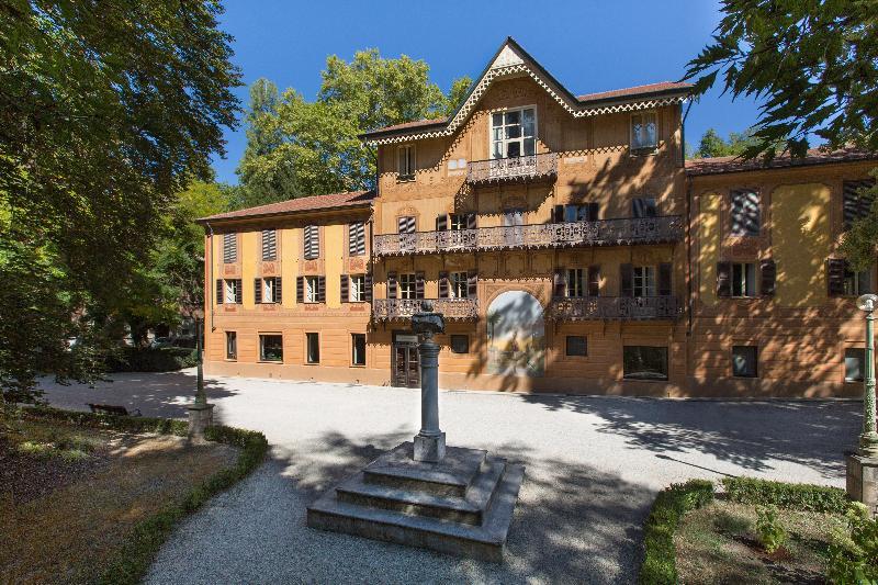Villaggio Narrante - Le Case Dei Conti Mirafiore Serralunga d'Alba Exterior photo
